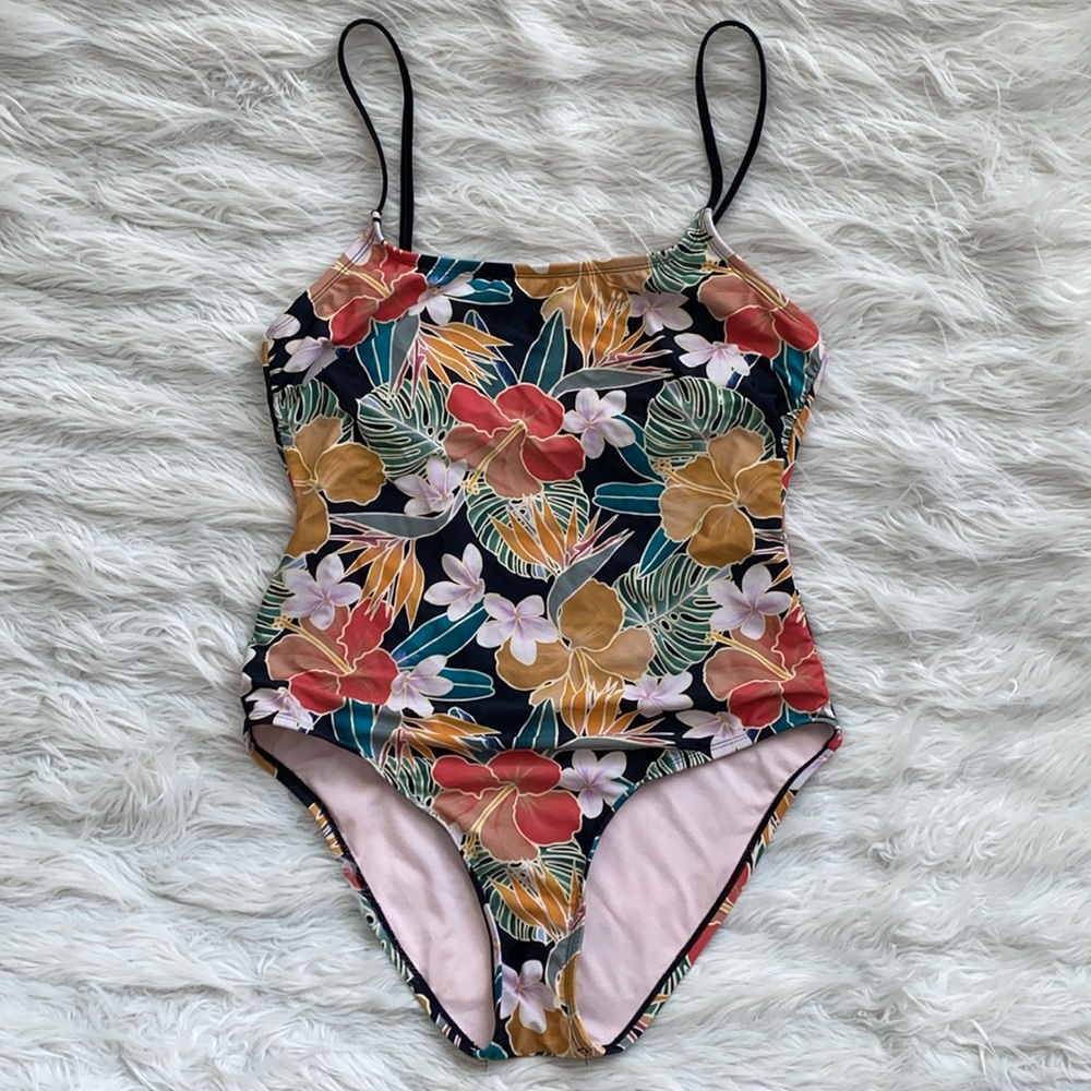 Hurley | Hawaiian Floral One Piece Swimsuit